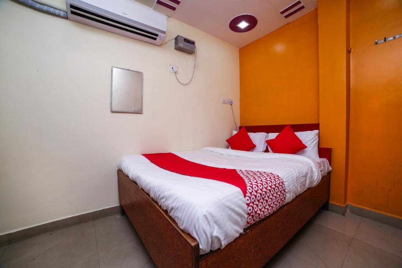 Hotel Shiv Mahima Inn By Wb Inn Prayagraj Exterior photo